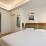 Pillow By The Sea 4*